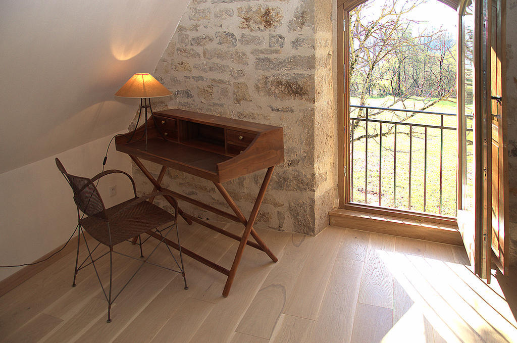 Mas Del Lum Bed and Breakfast Boussac  Værelse billede